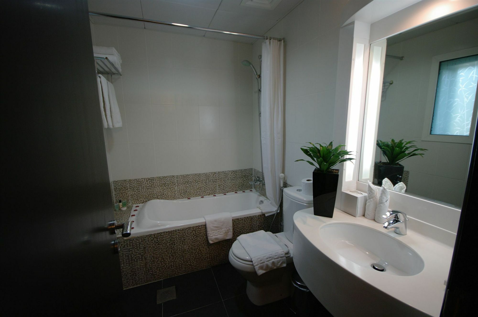 Gulf Oasis Hotel Apartments Fz Llc Dubaï Extérieur photo